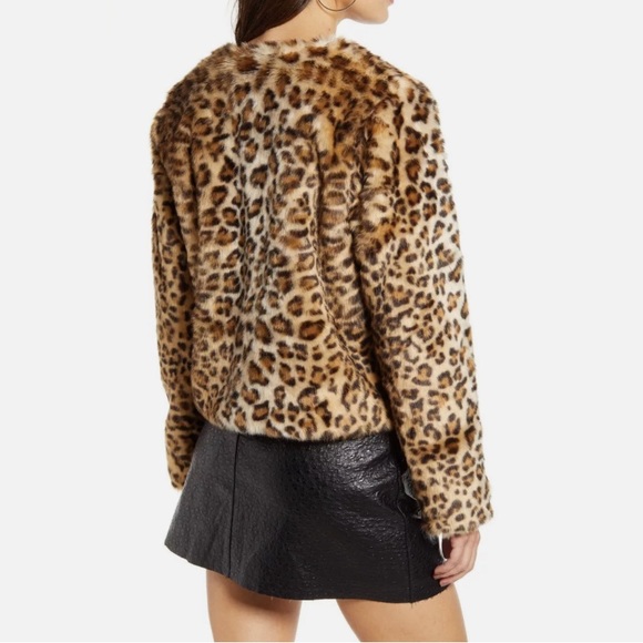 Faux fur jacket - Picture 3 of 7